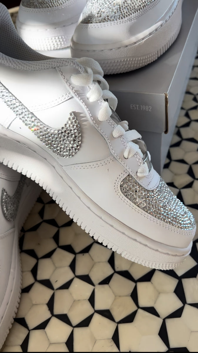 NIKE airforce1 スワロフスキー Nike Air Force 1 '07 Shoes with Swarovski Crystal Bling